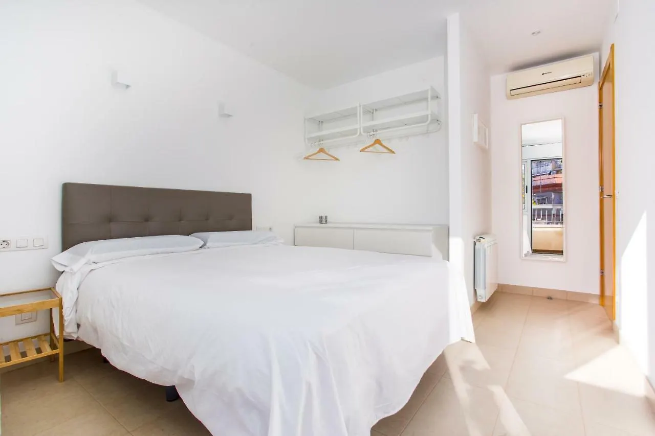 Feriapiso Apartments Palmer L'Hospitalet de Llobregat 0*,  Spain